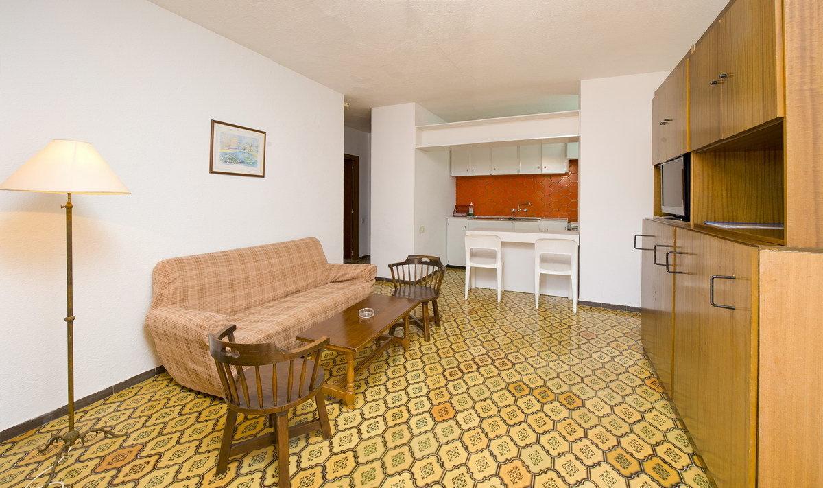 Apartamentos Cala Llonga Playa Rom bilde