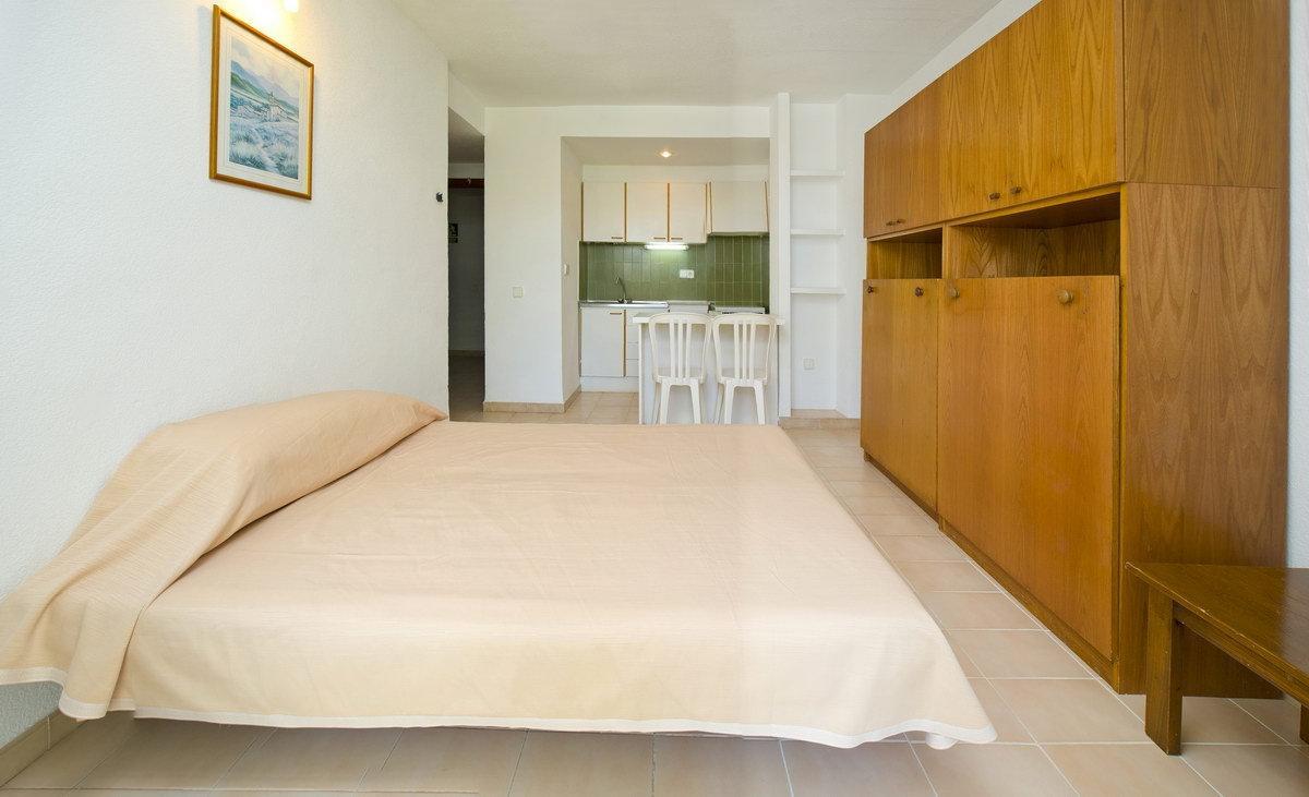 Apartamentos Cala Llonga Playa Rom bilde