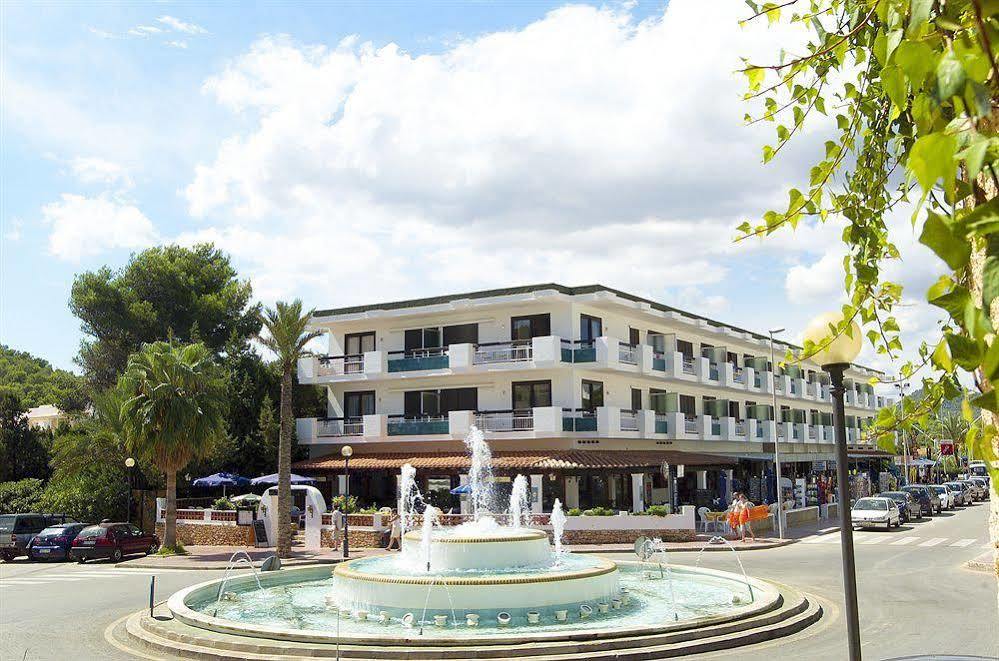 Apartamentos Cala Llonga Playa Eksteriør bilde
